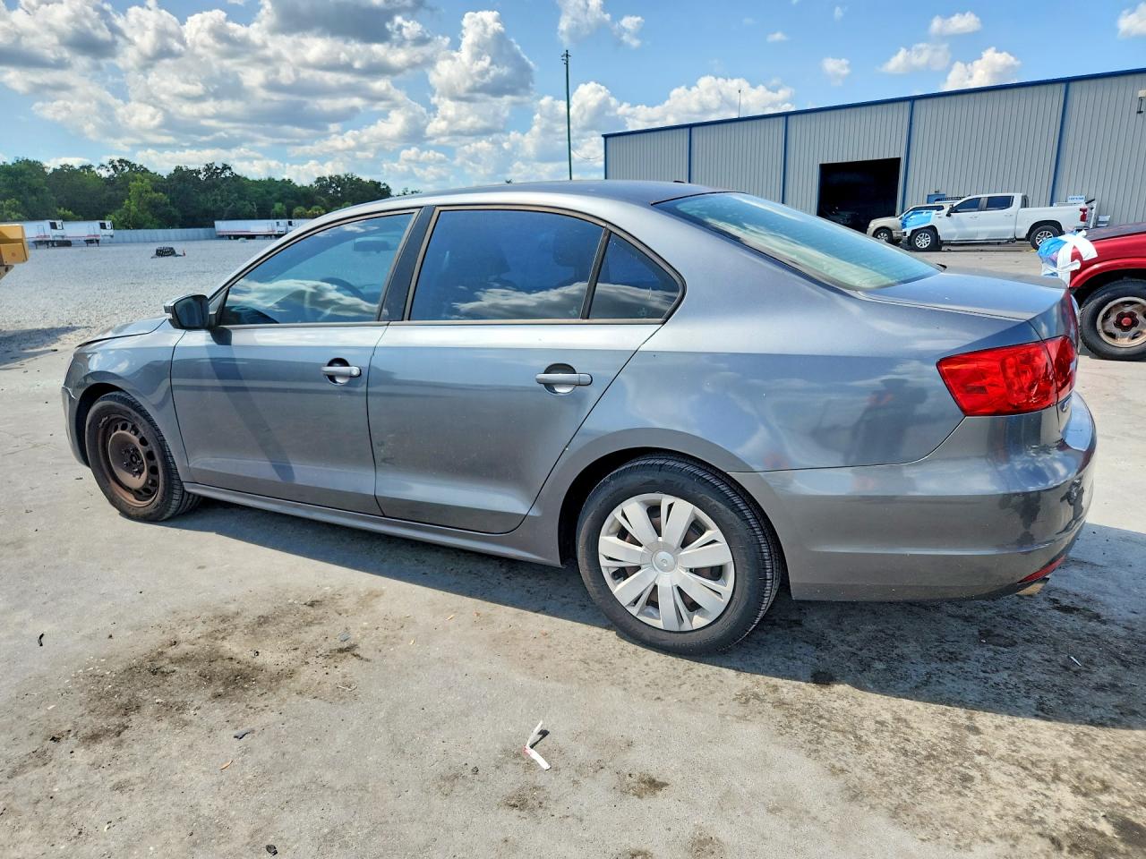 2011 VOLKSWAGEN JETTA