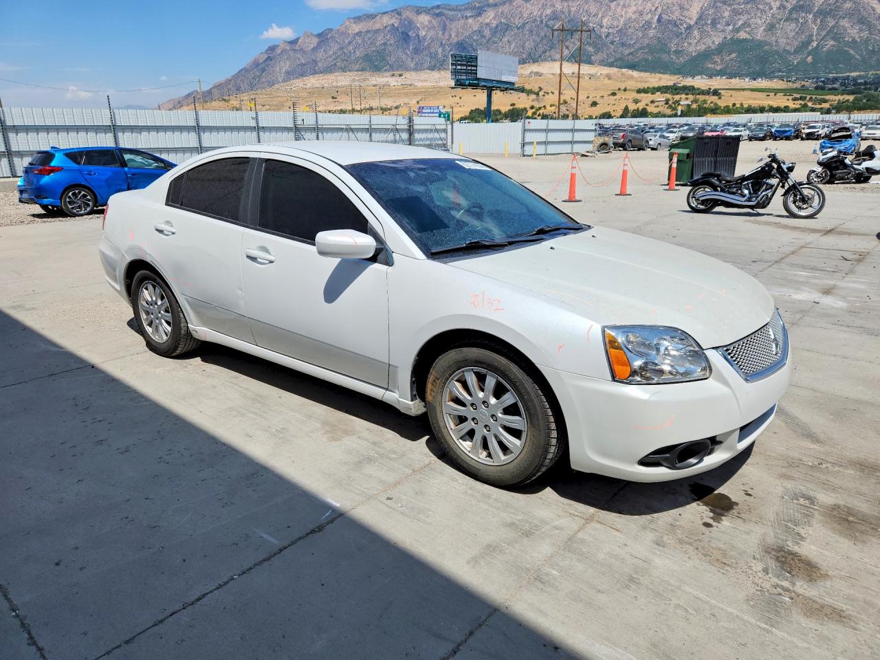 2011 MITSUBISHI GALANT