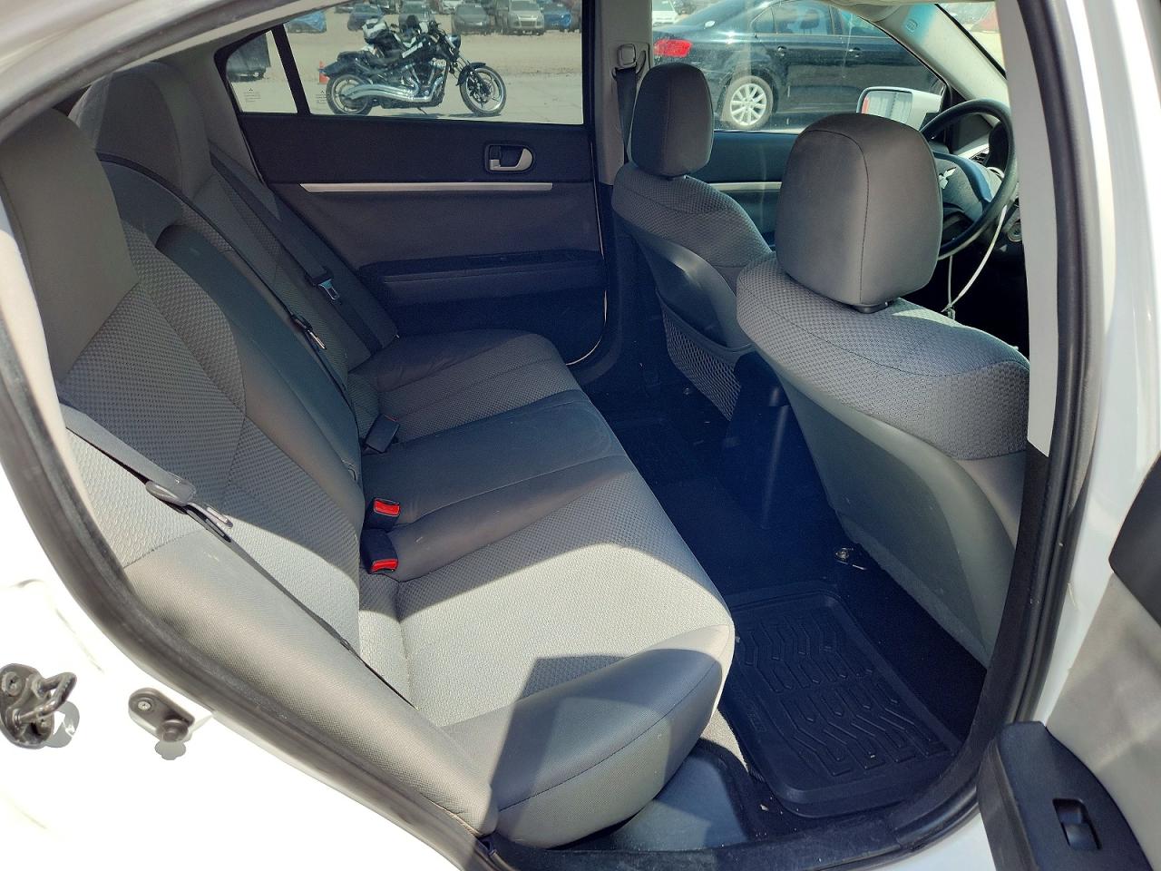 2011 MITSUBISHI GALANT