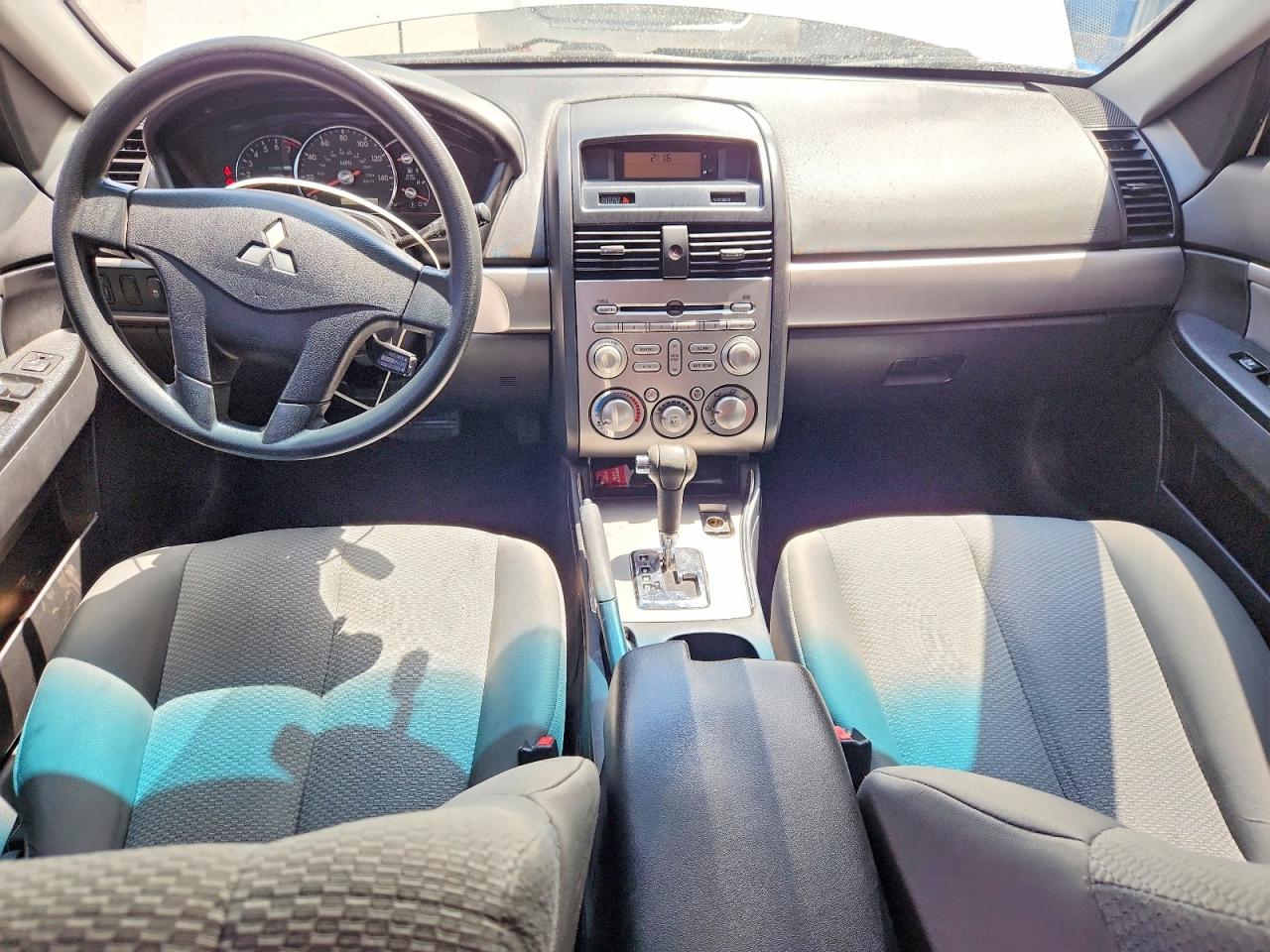 2011 MITSUBISHI GALANT