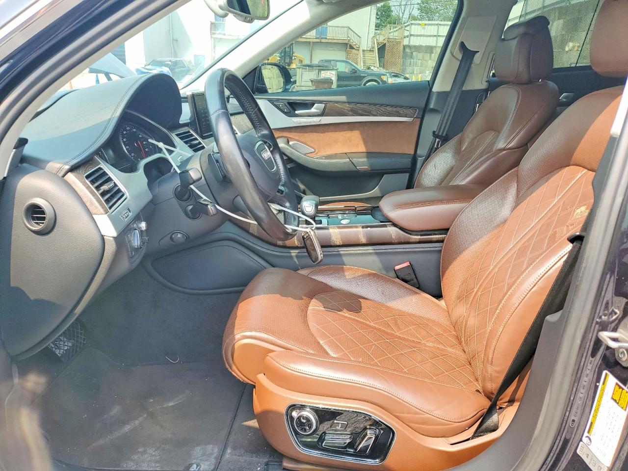 2015 AUDI A8