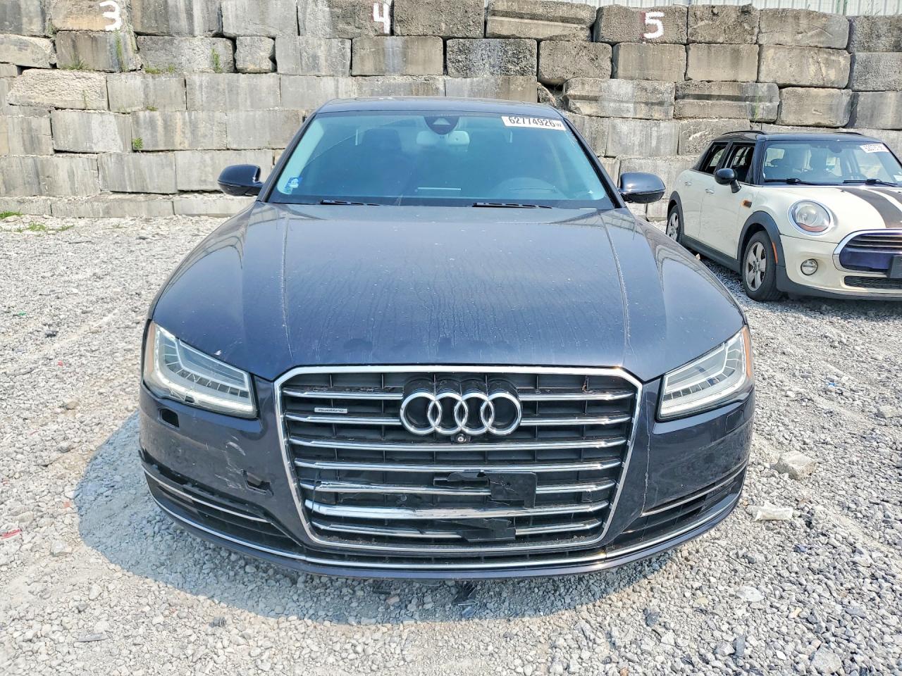 2015 AUDI A8