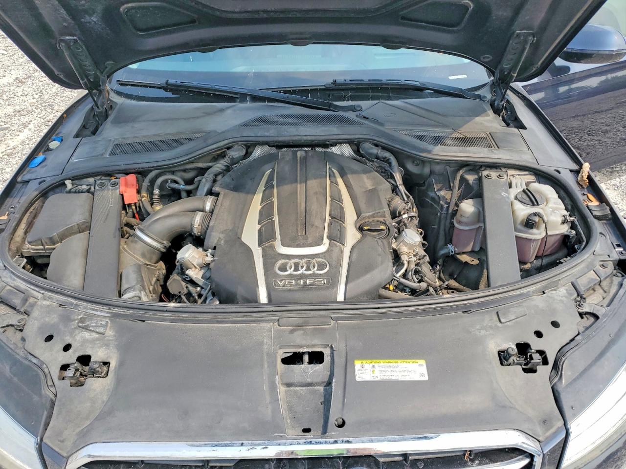 2015 AUDI A8