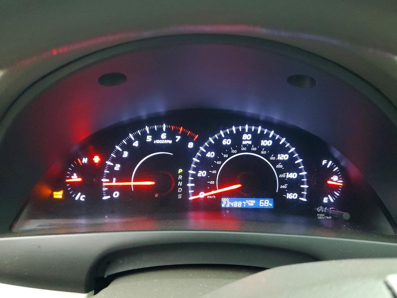 2010 TOYOTA CAMRY LE V