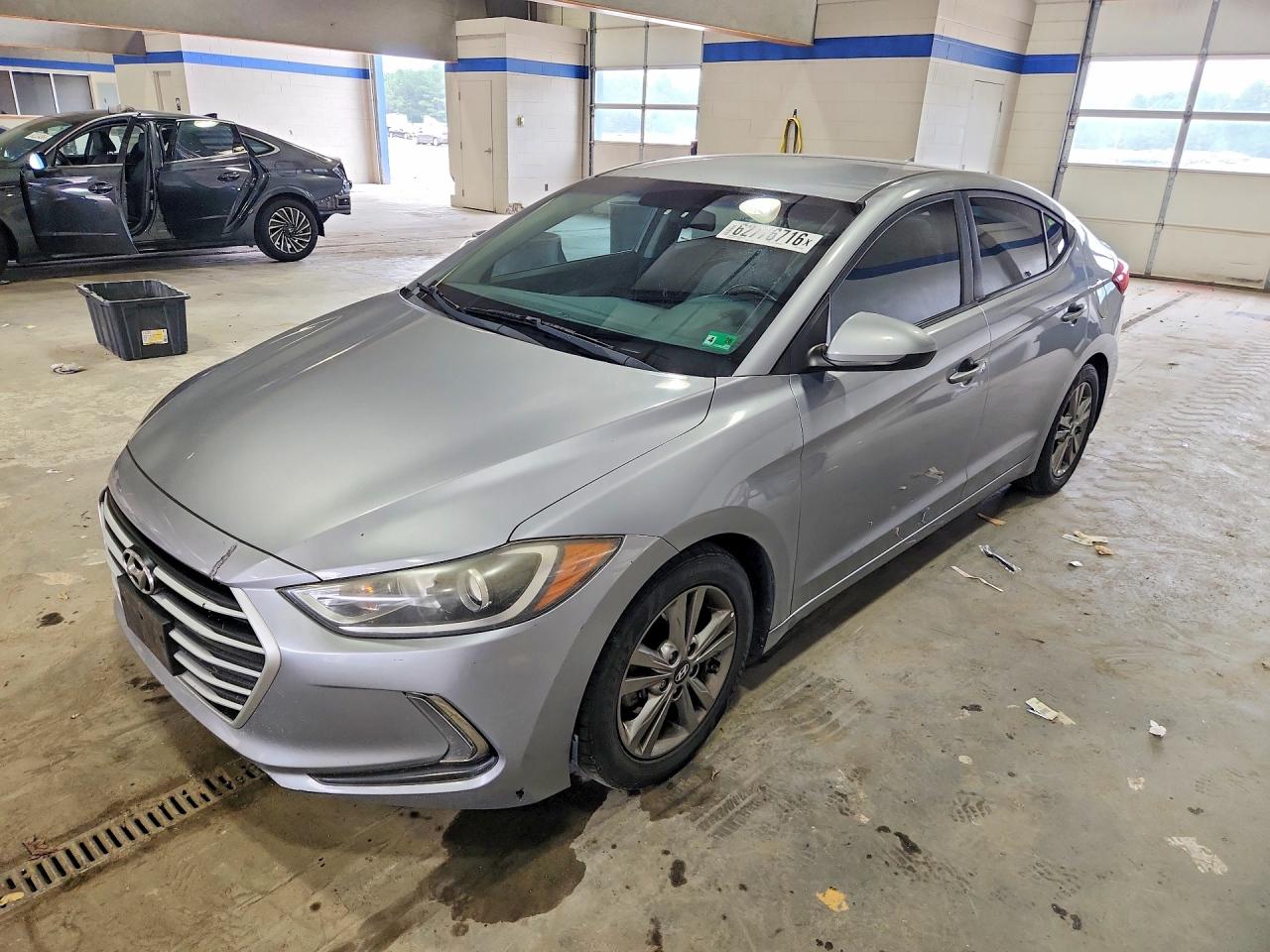 2017 HYUNDAI ELANTRA
