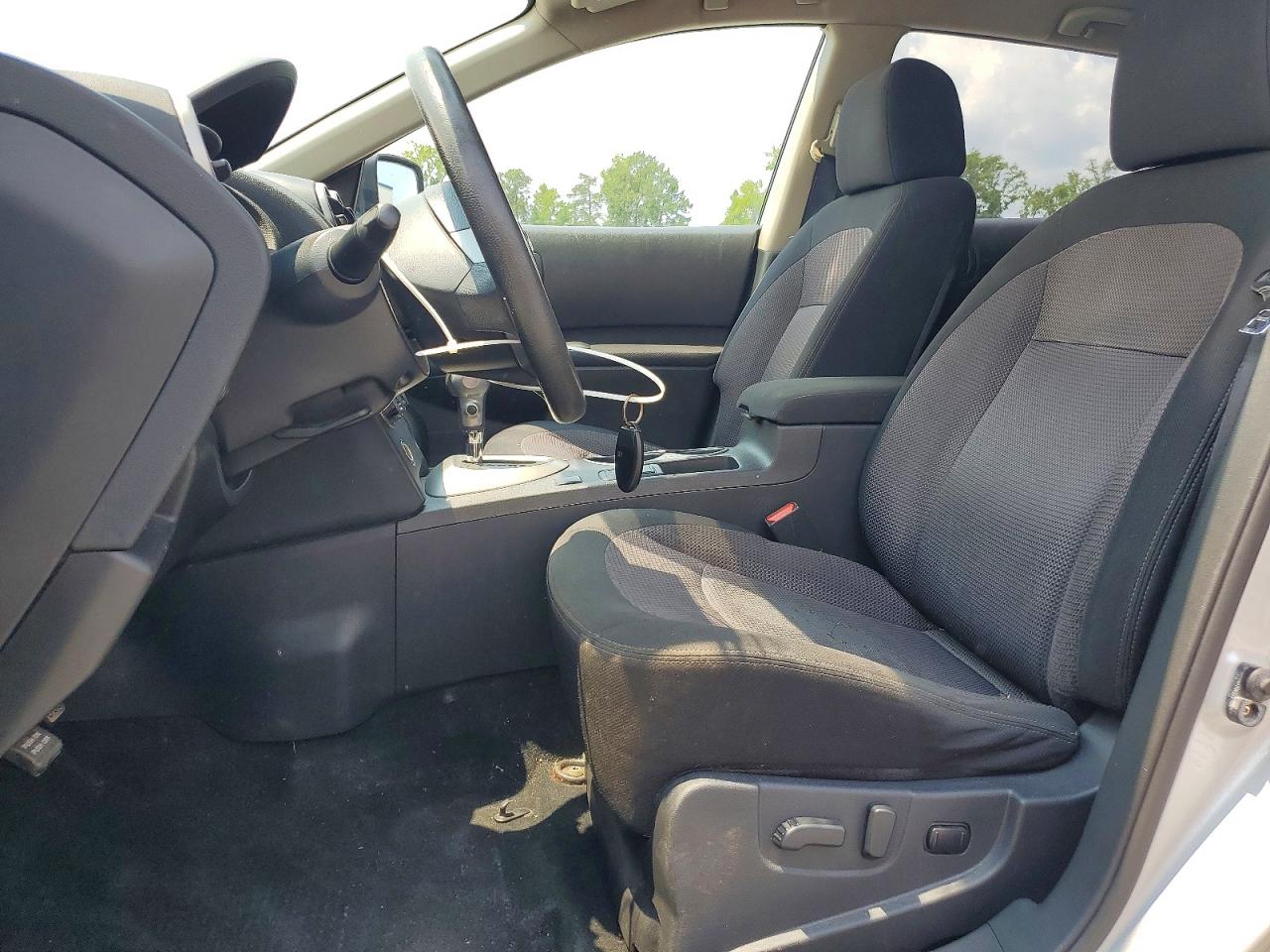 2012 NISSAN ROGUE