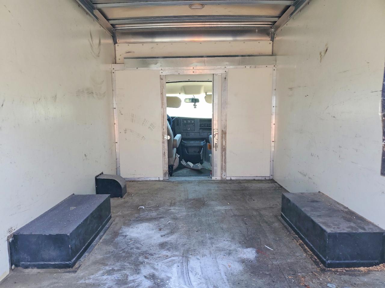 2019 CHEVROLET EXPRESS