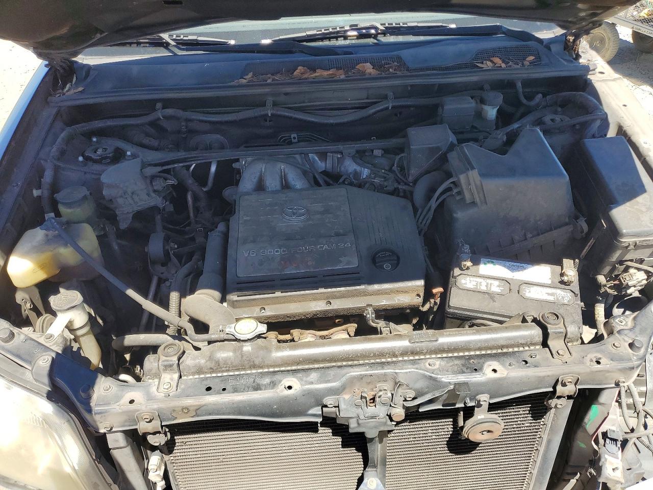 2002 TOYOTA HIGHLANDER