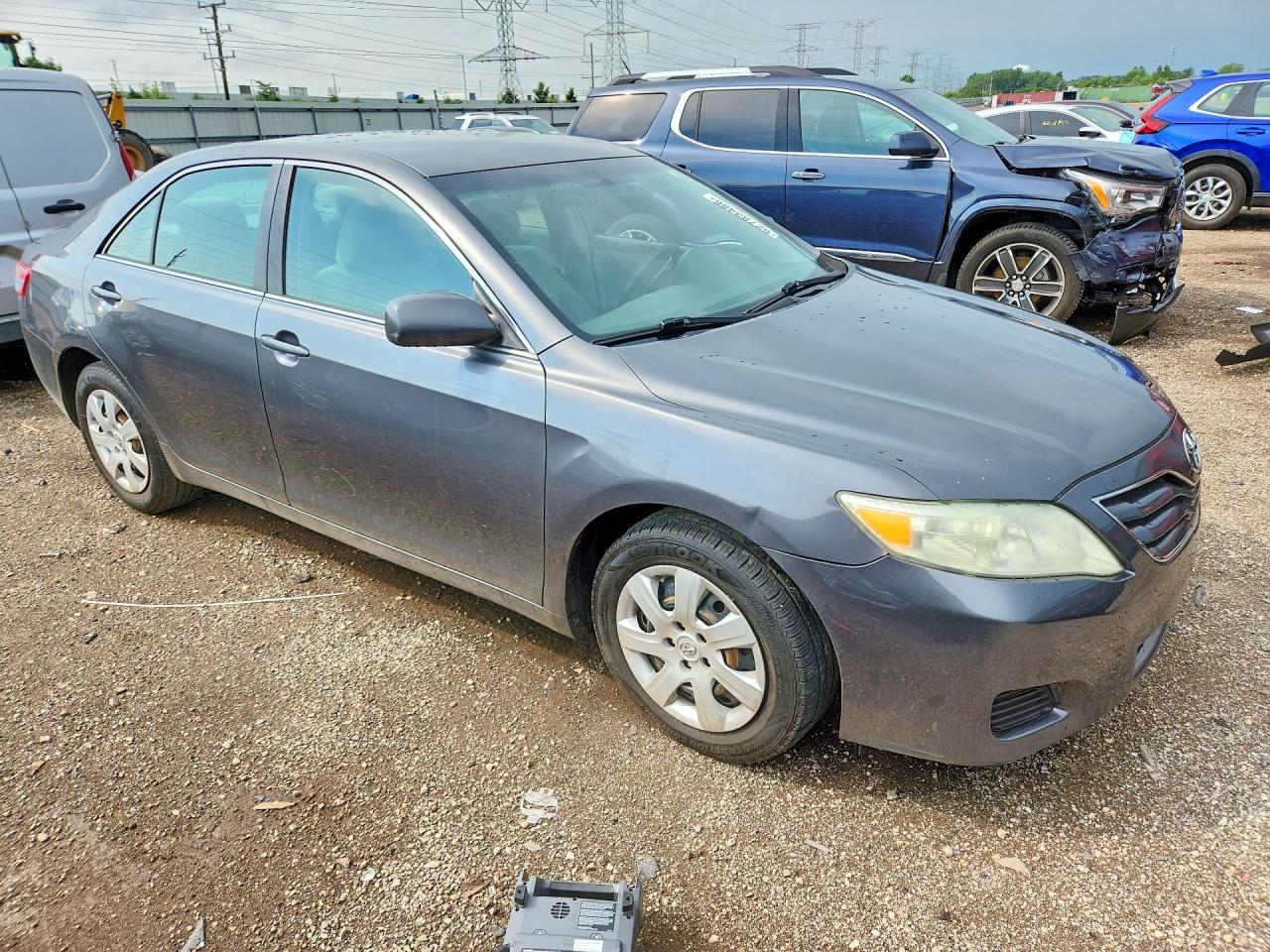 2011 TOYOTA CAMRY