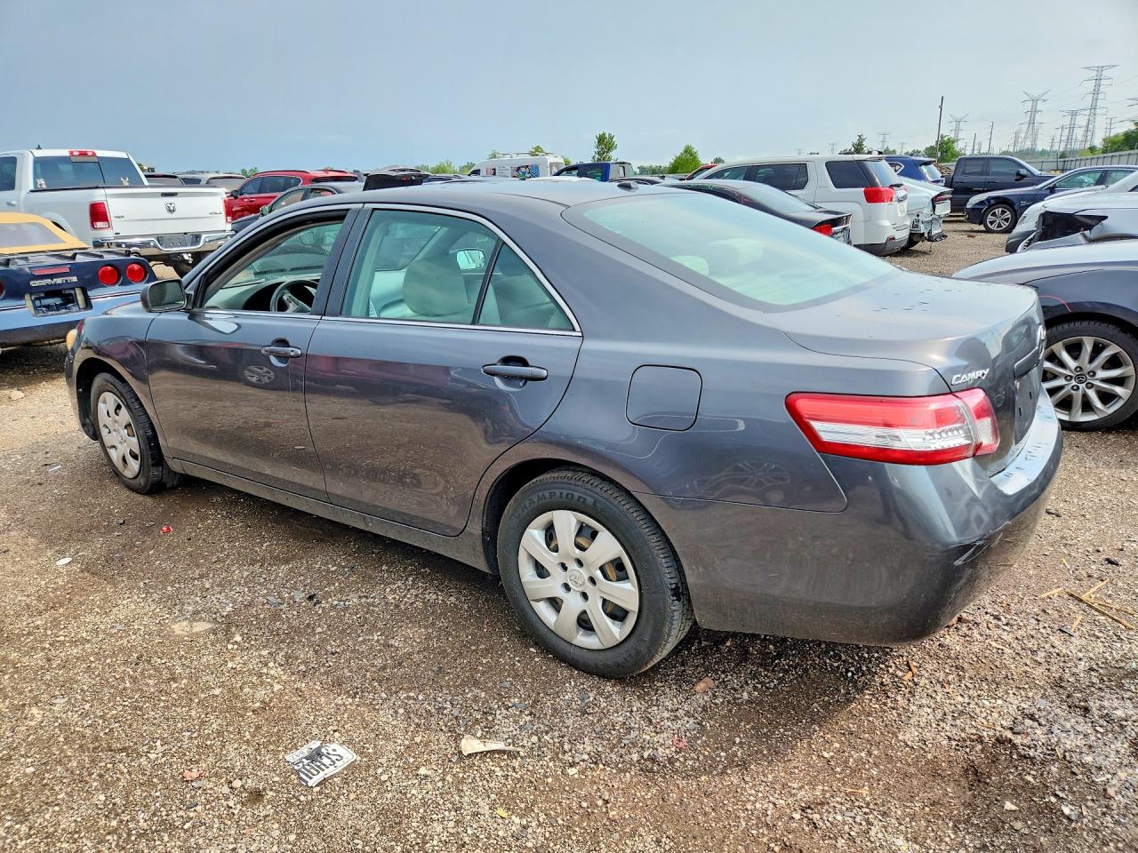 2011 TOYOTA CAMRY