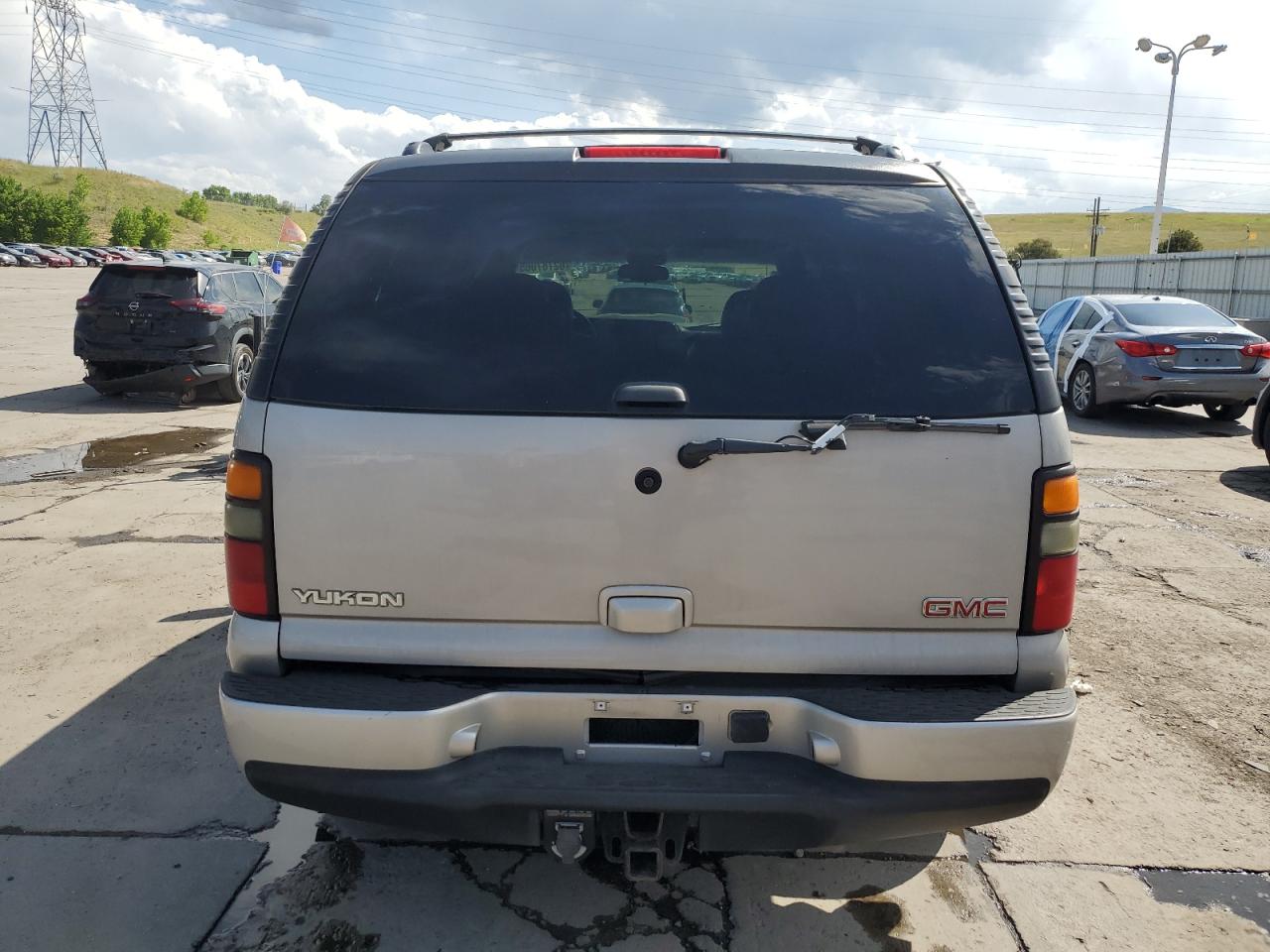 2005 GMC YUKON