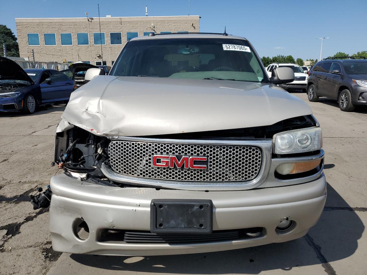 2005 GMC YUKON
