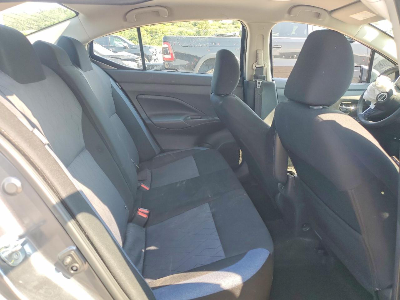 2025 NISSAN VERSA