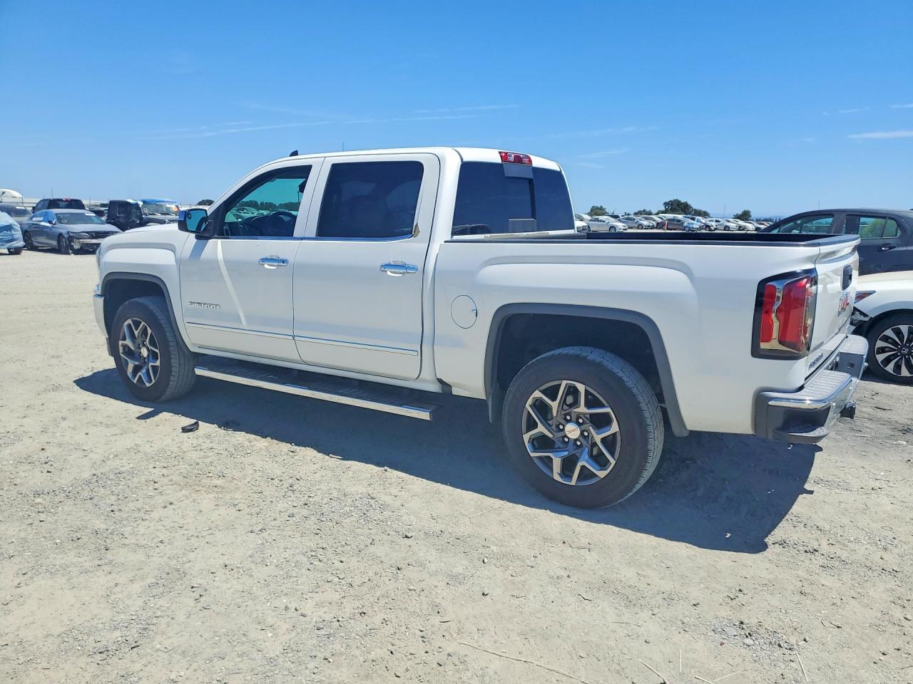 2016 GMC SIERRA