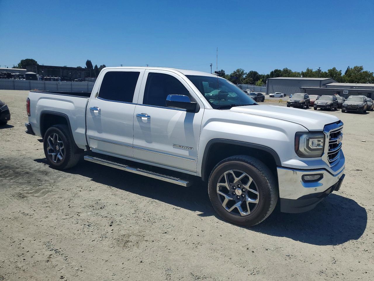 2016 GMC SIERRA