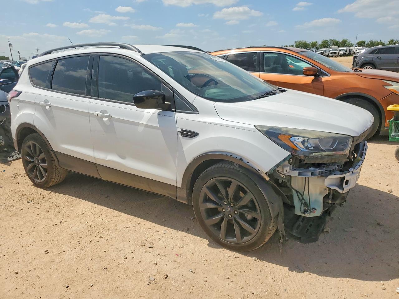 2019 FORD ESCAPE