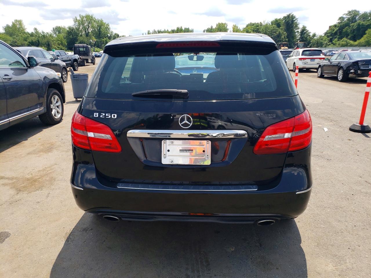 2014 MERCEDES-BENZ B-CLASS