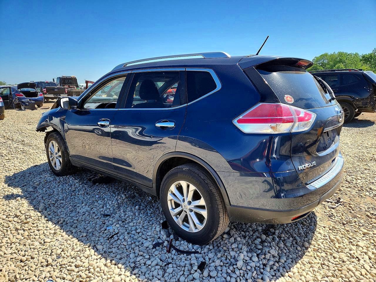 2016 NISSAN ROGUE