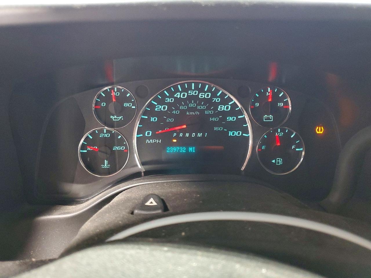 2012 CHEVROLET EXPRESS