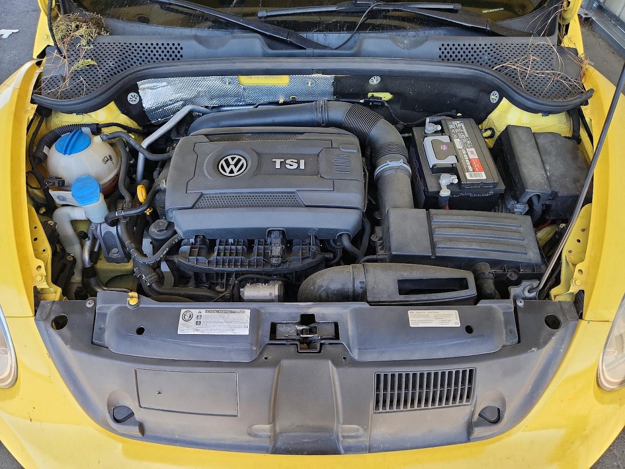 2015 VOLKSWAGEN BEETLE