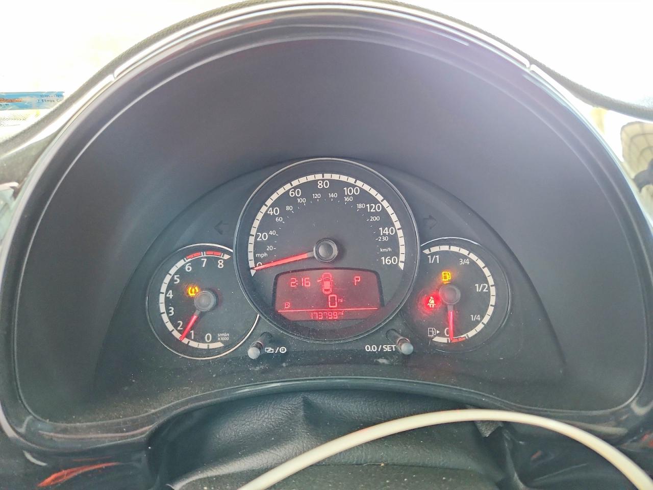 2015 VOLKSWAGEN BEETLE