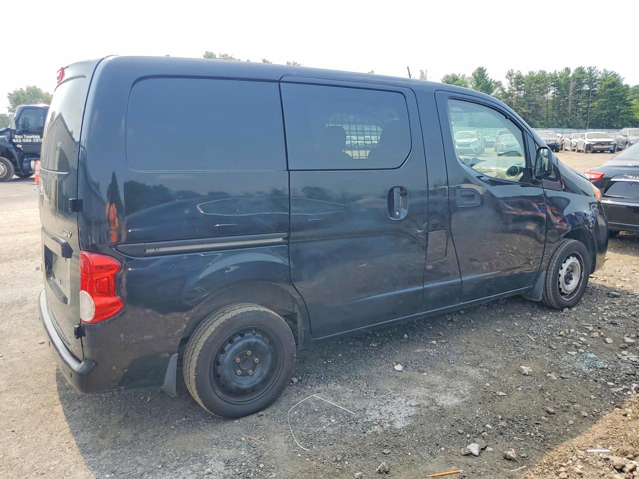 2017 NISSAN NV