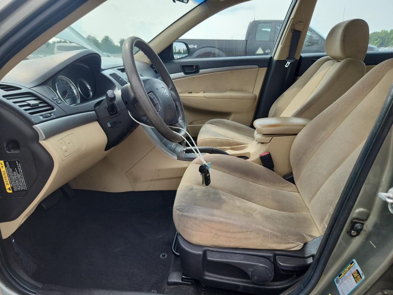 2010 HYUNDAI SONATA