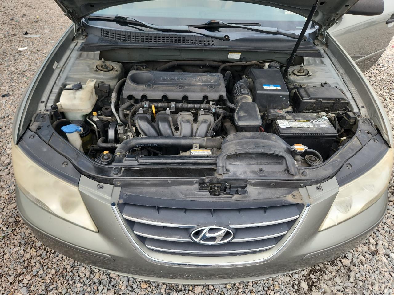 2010 HYUNDAI SONATA
