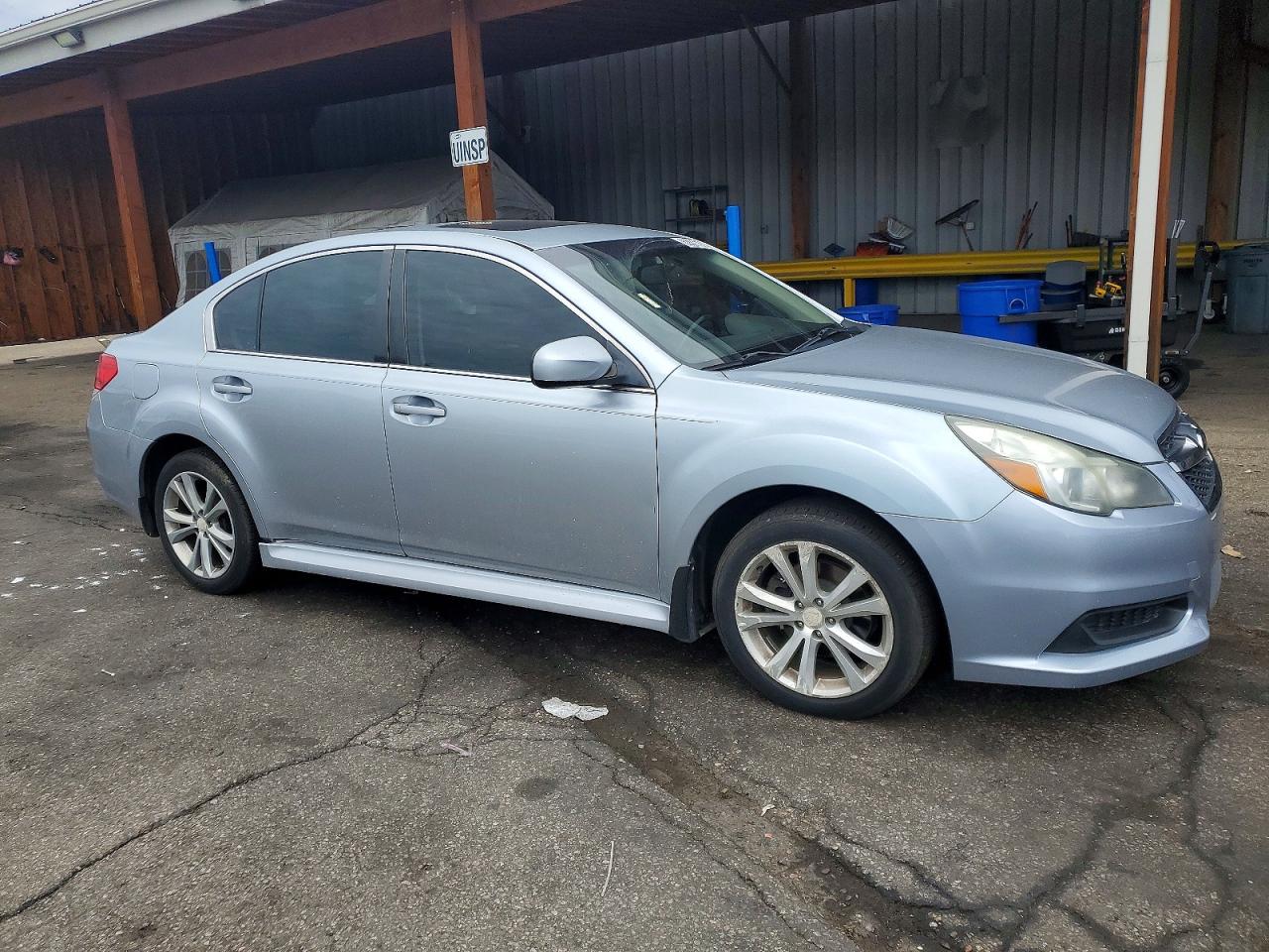 2014 SUBARU LEGACY