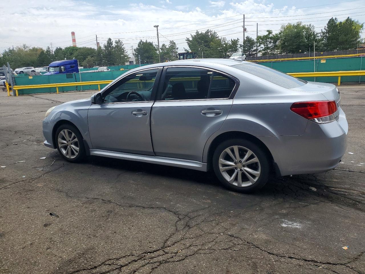 2014 SUBARU LEGACY