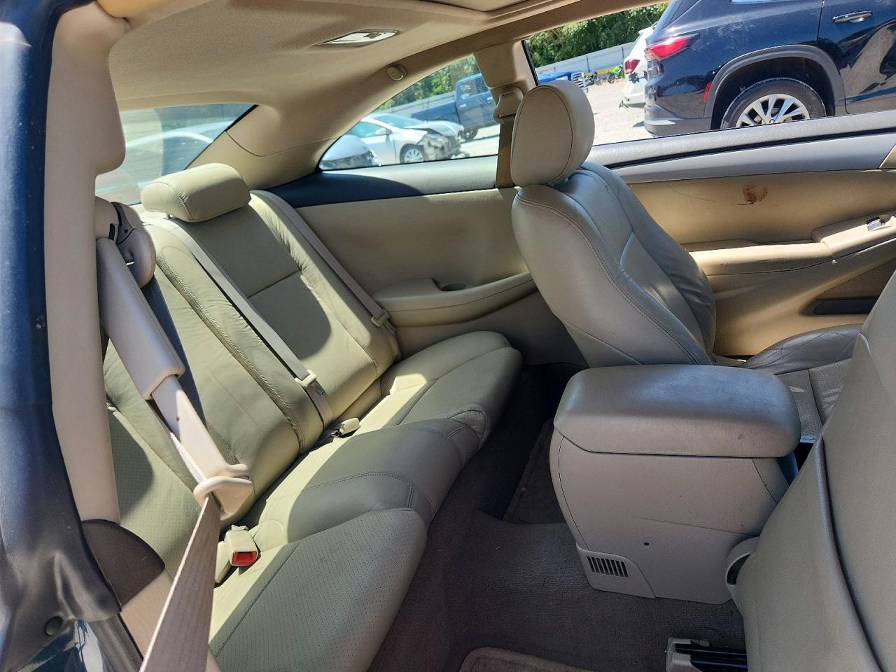 2004 TOYOTA CAMRY SOLA