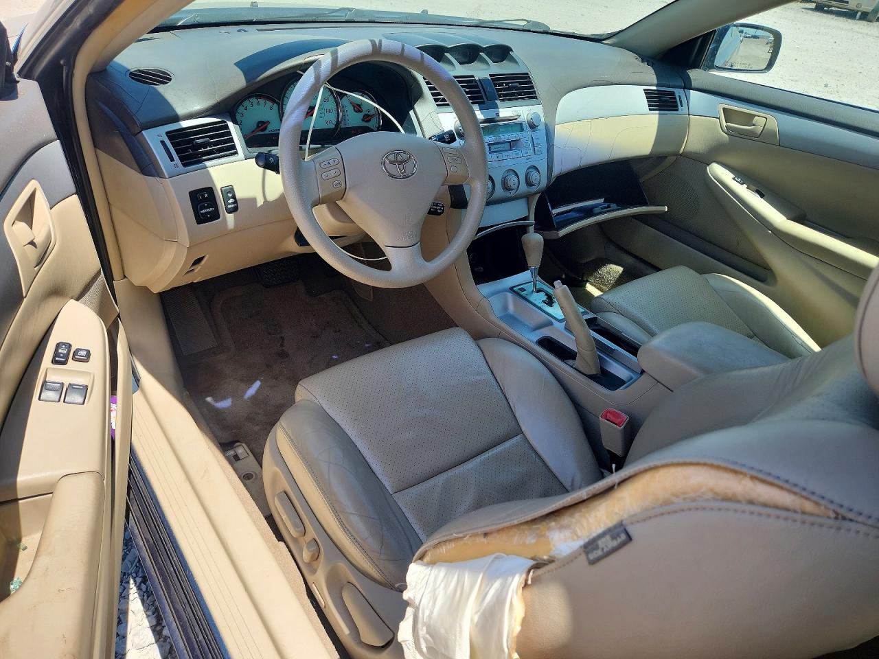 2004 TOYOTA CAMRY SOLA