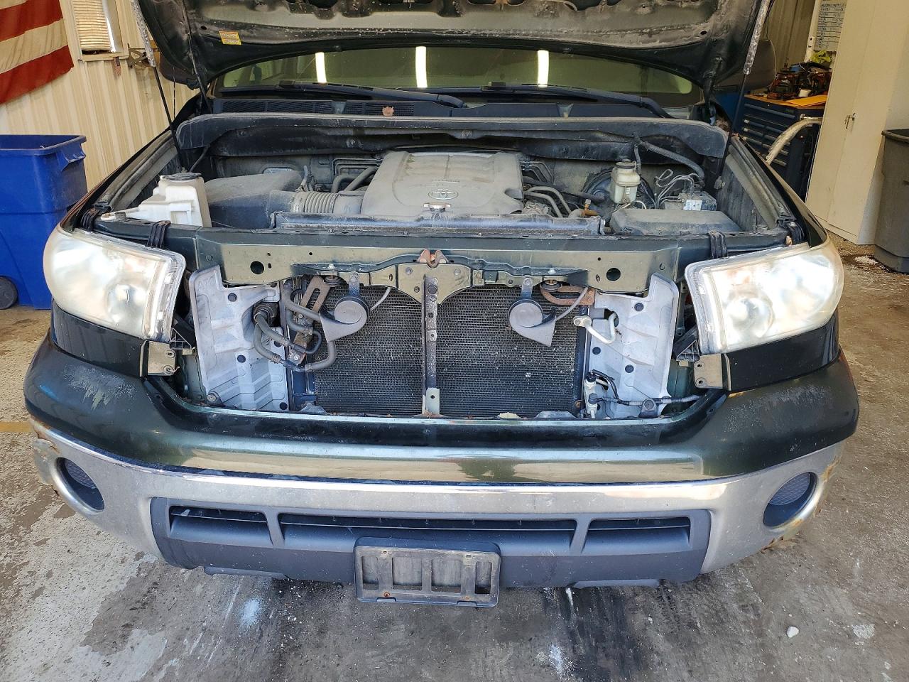 2010 TOYOTA TUNDRA