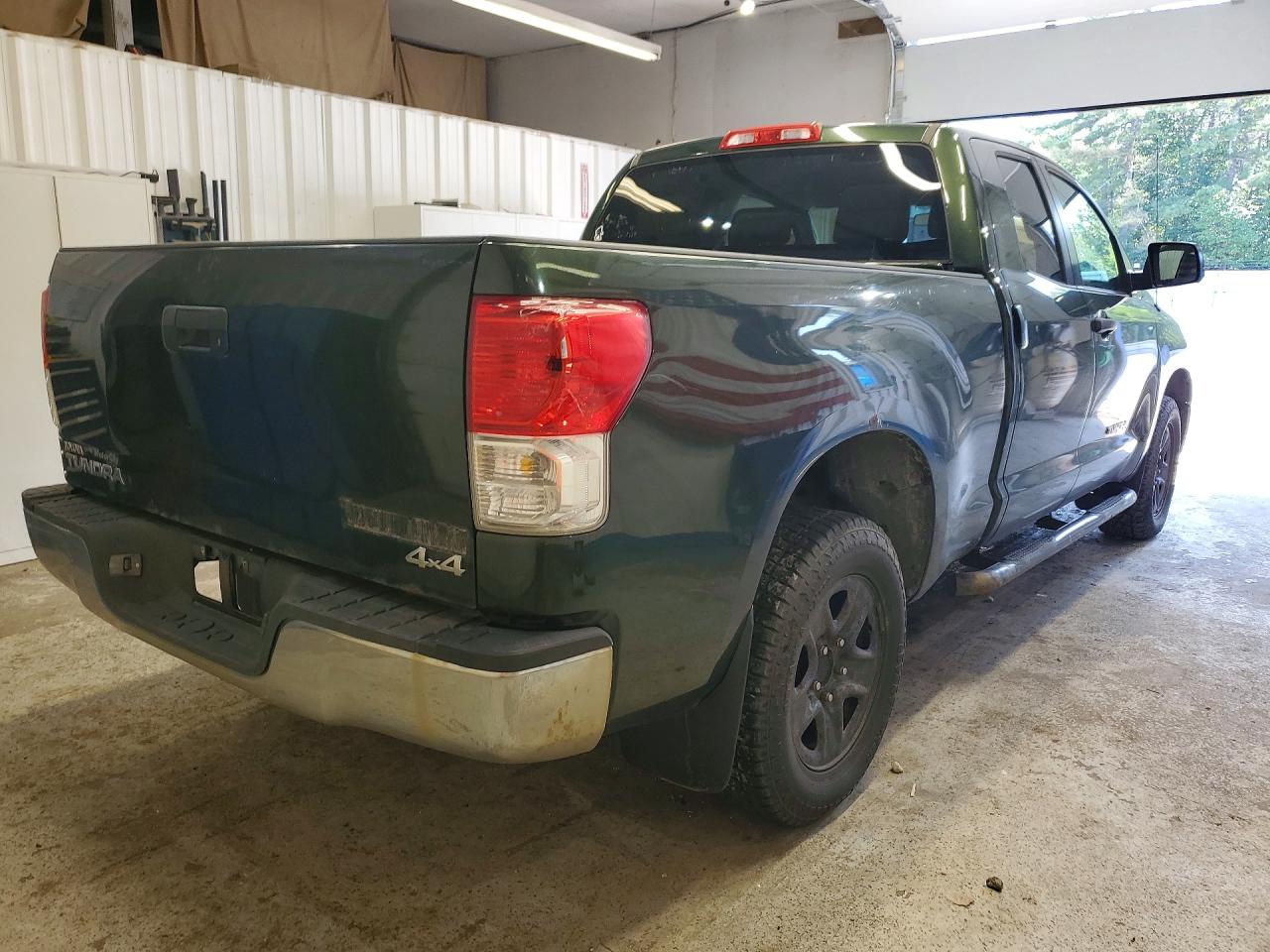 2010 TOYOTA TUNDRA