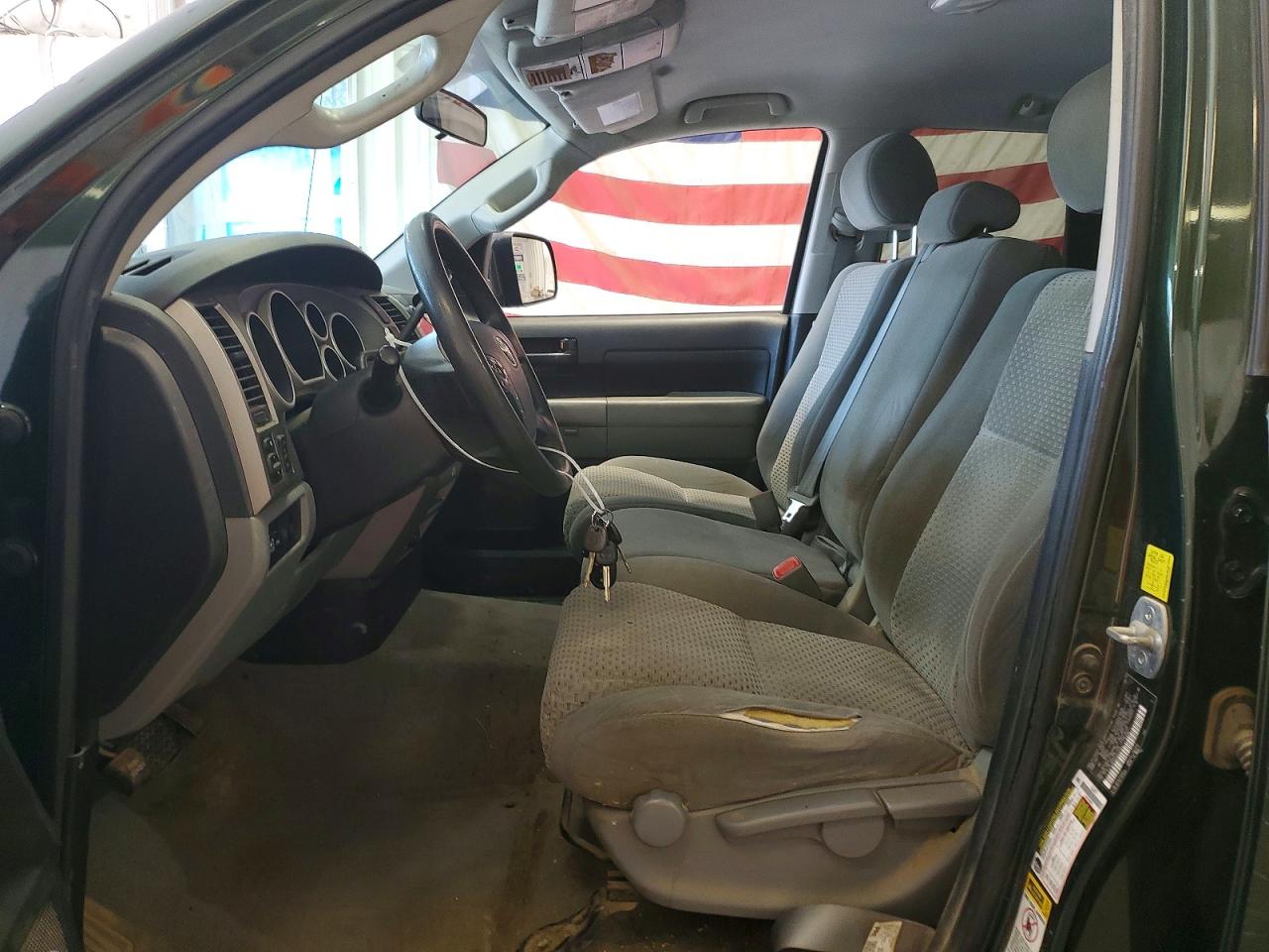 2010 TOYOTA TUNDRA
