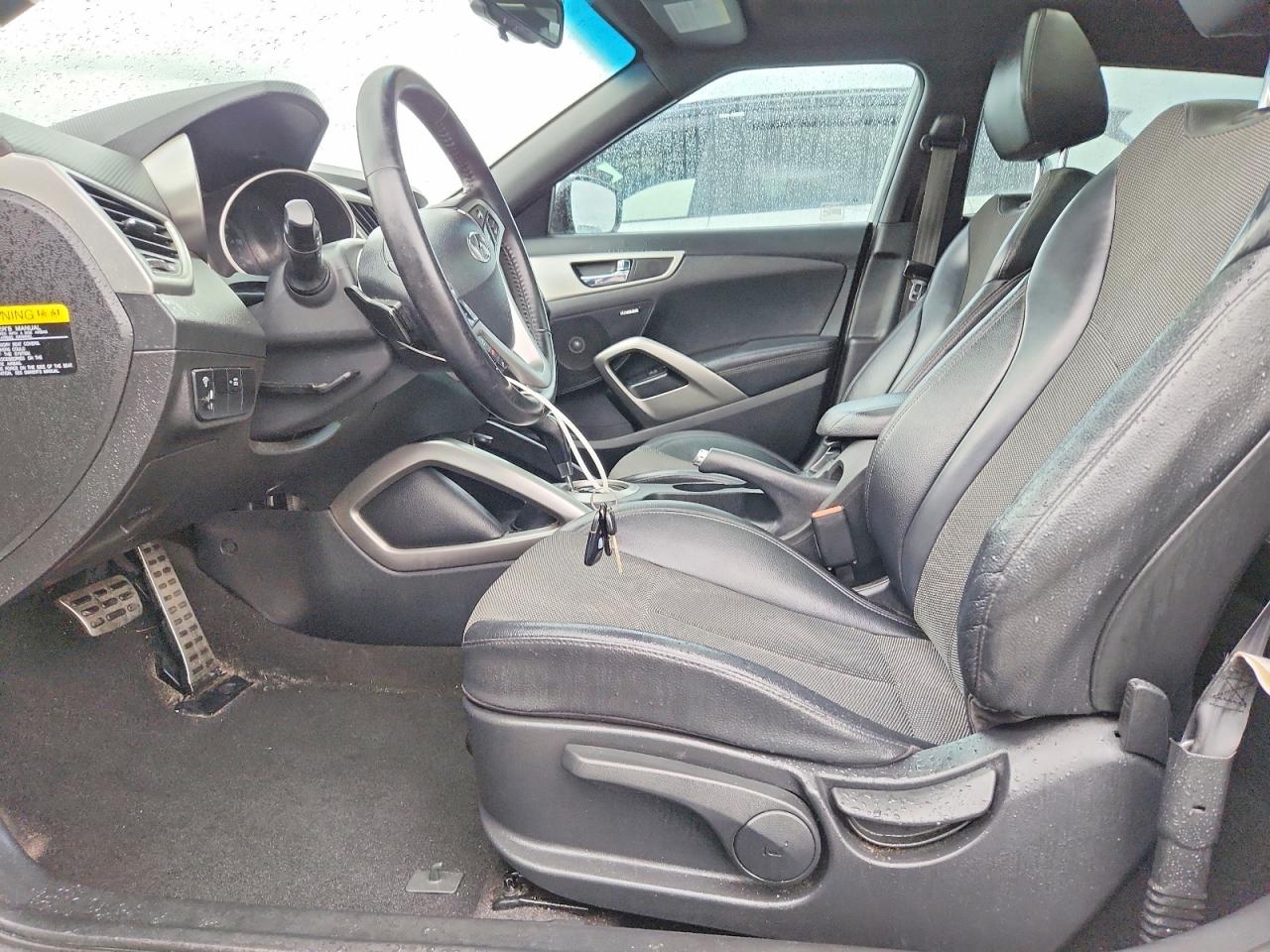 2016 HYUNDAI VELOSTER B