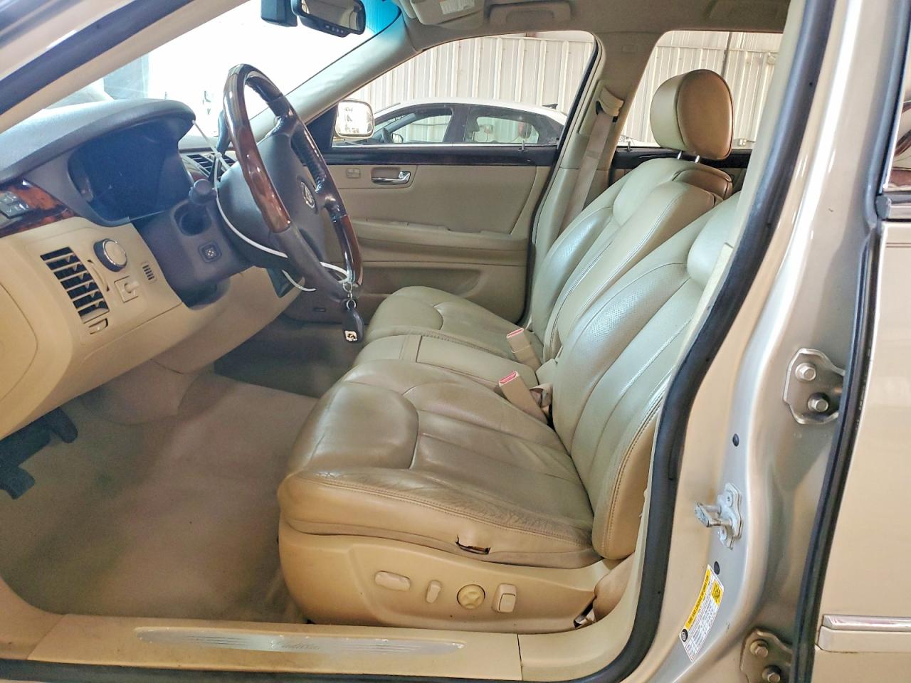 2007 CADILLAC DTS