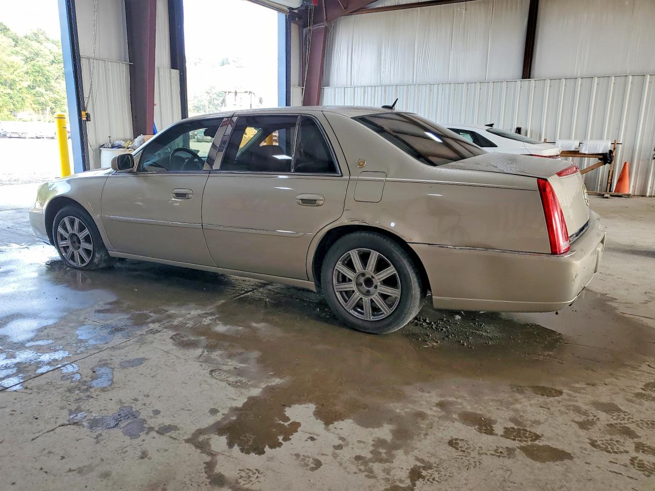 2007 CADILLAC DTS
