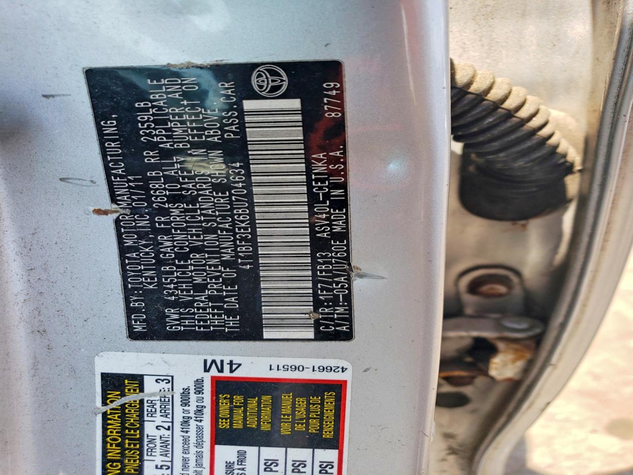 2011 TOYOTA CAMRY