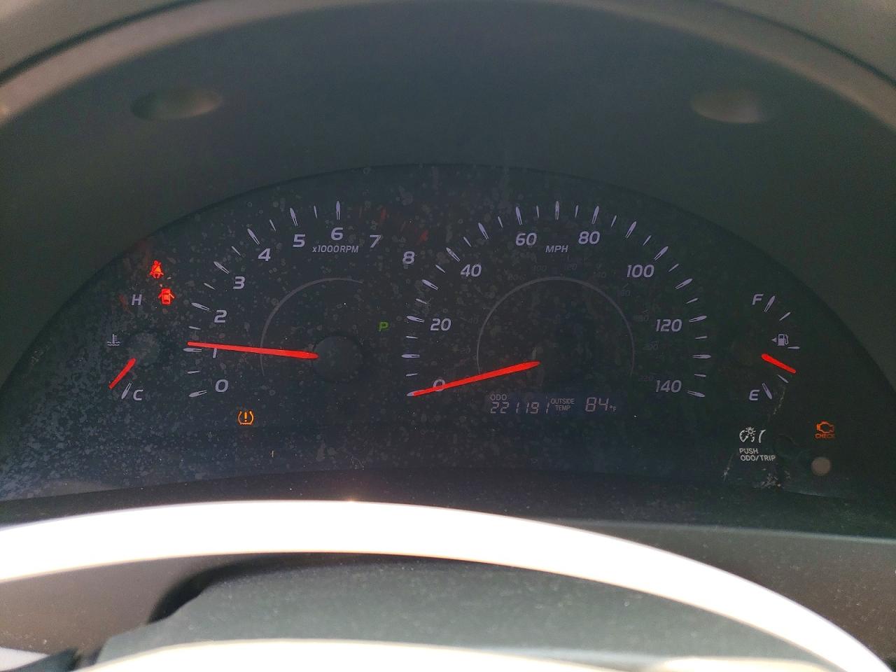 2011 TOYOTA CAMRY