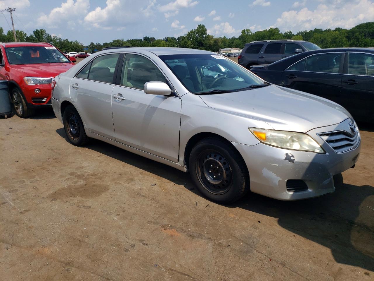 2011 TOYOTA CAMRY