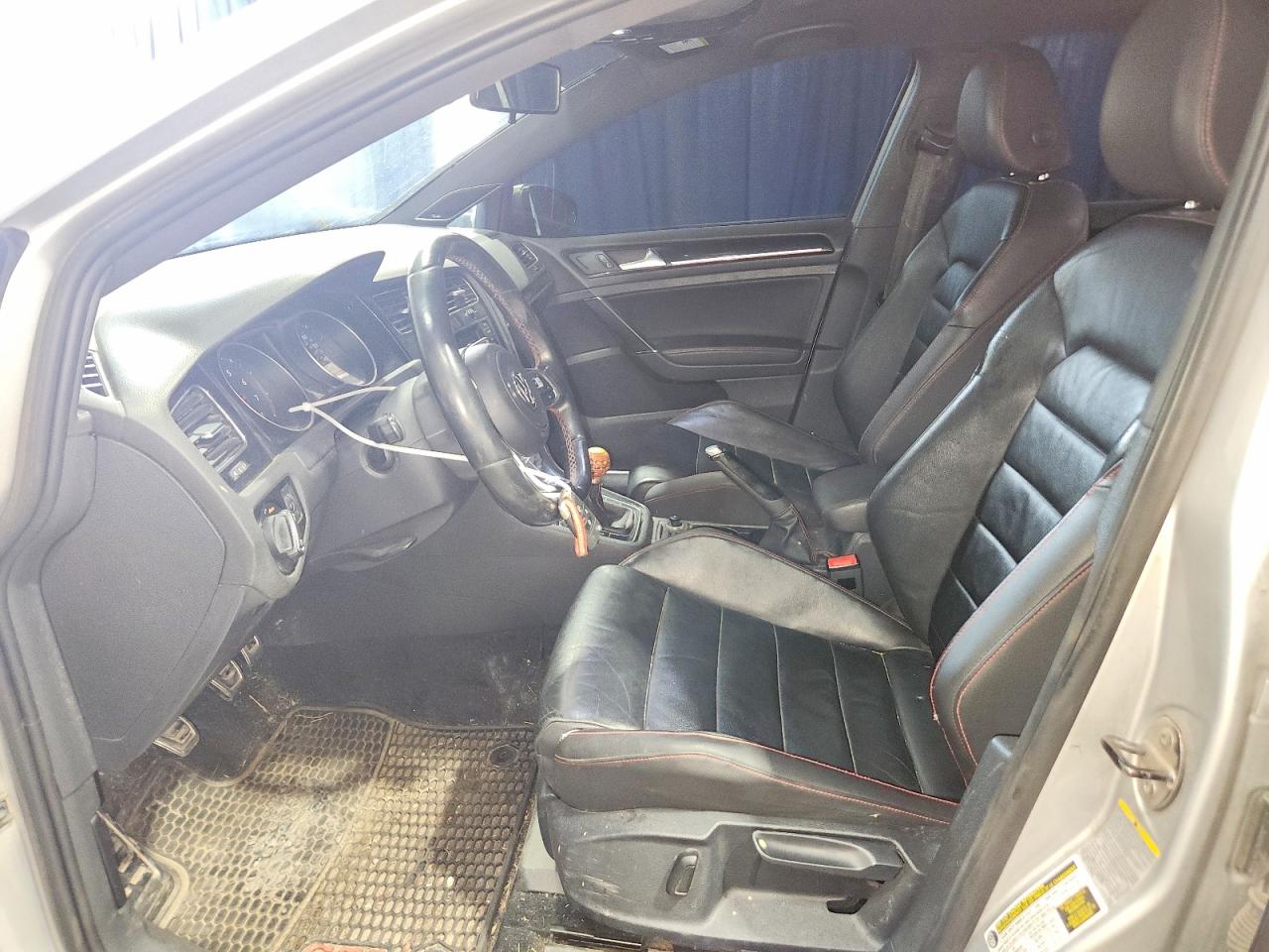 2015 VOLKSWAGEN GTI