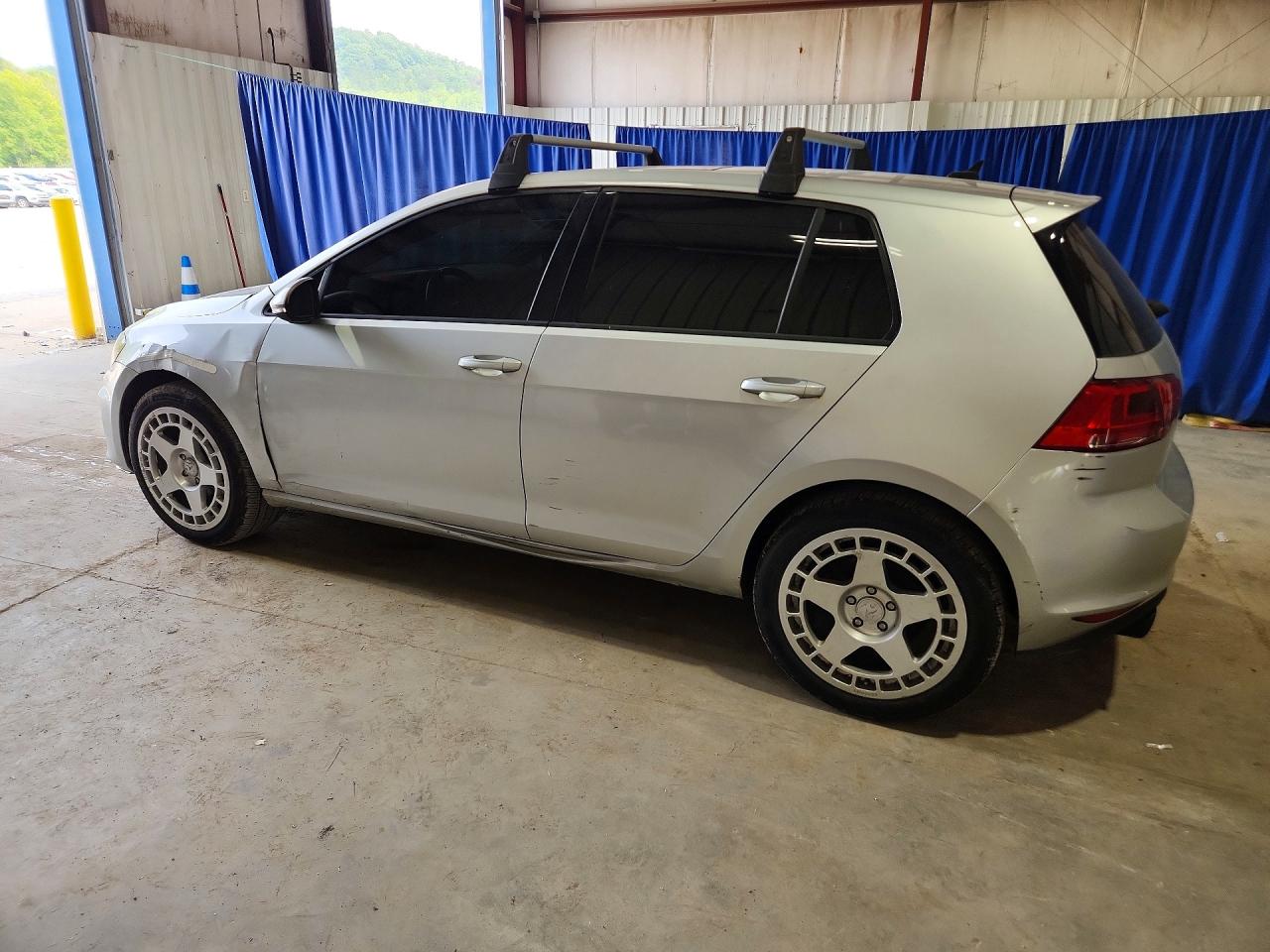 2015 VOLKSWAGEN GTI
