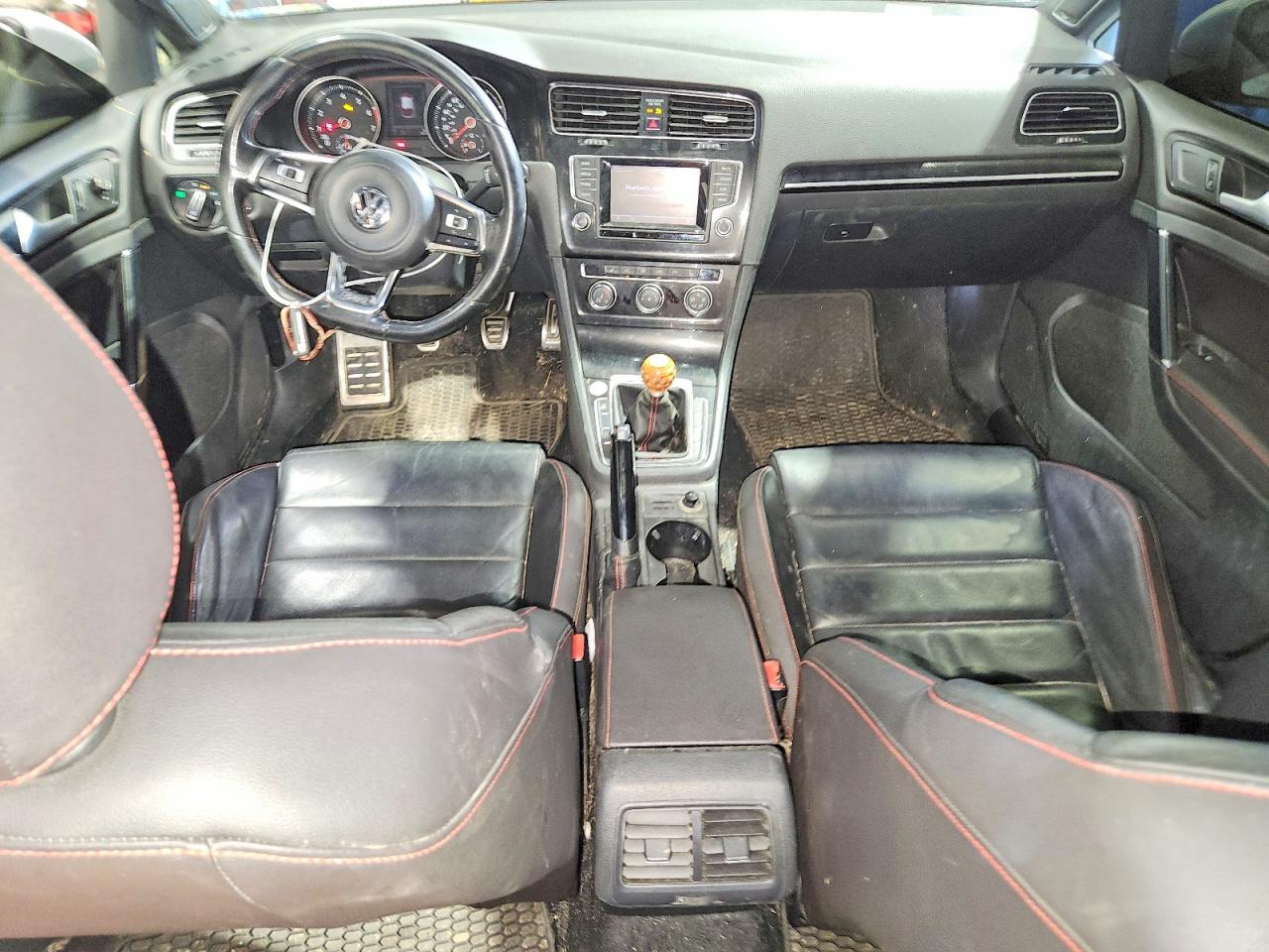 2015 VOLKSWAGEN GTI
