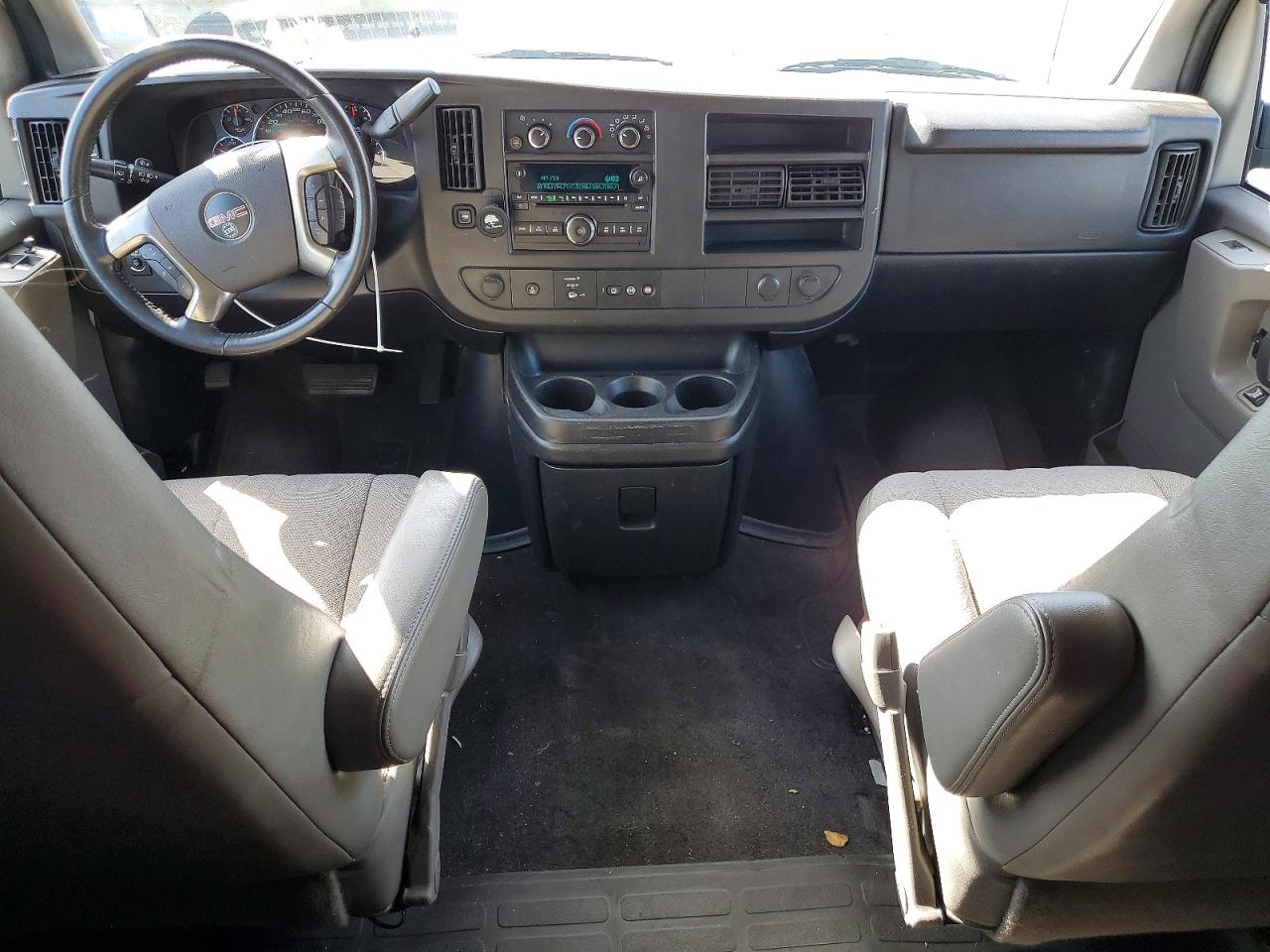 2013 GMC SAVANA