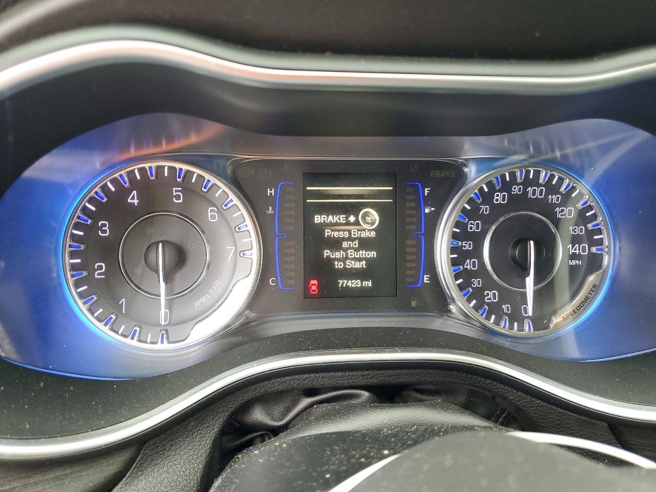 2016 CHRYSLER 200