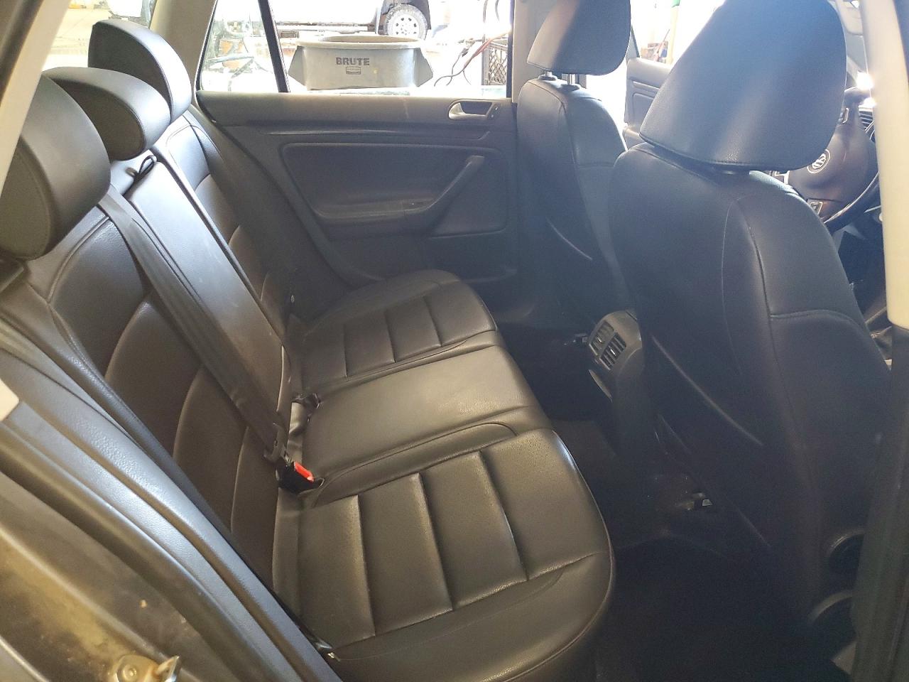 2012 VOLKSWAGEN JETTA