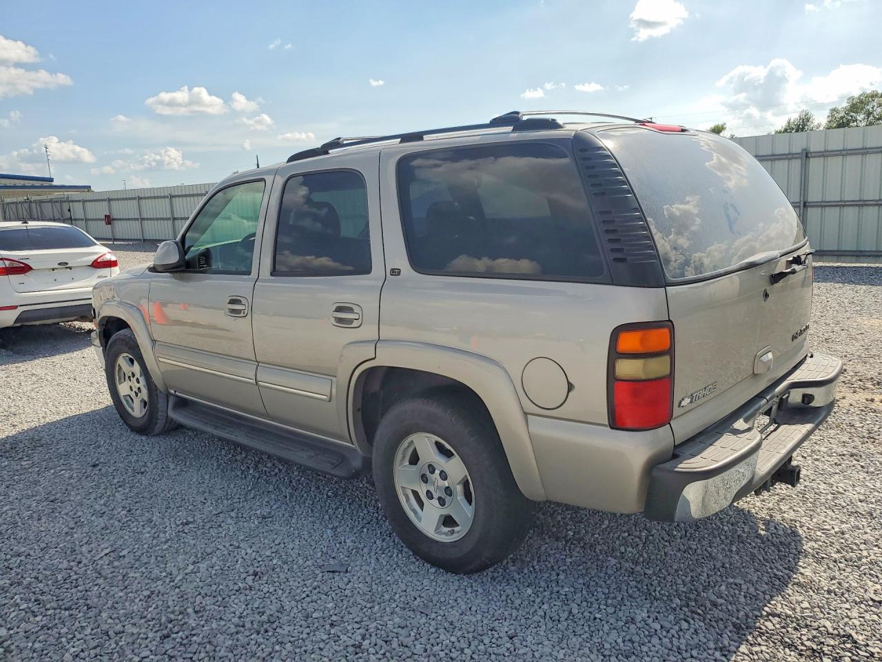 2004 CHEVROLET TAHOE