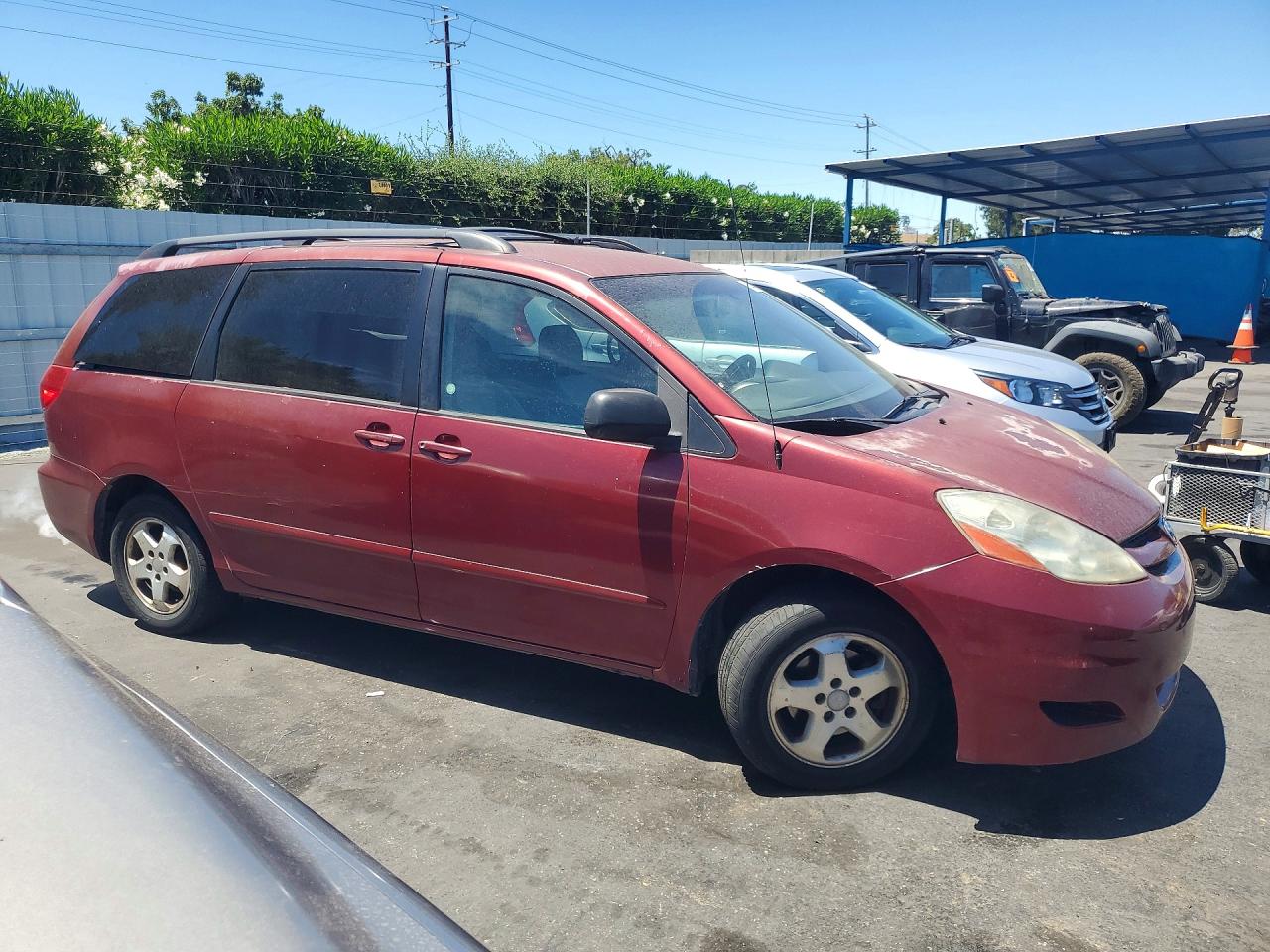 2009 TOYOTA SIENNA