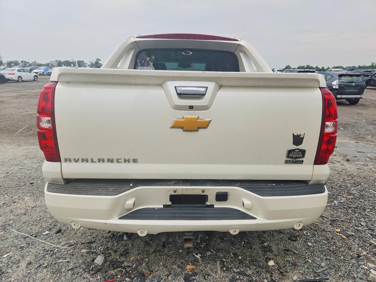 2011 CHEVROLET AVALANCHE